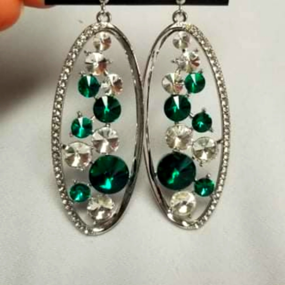 🔥2/$30🔥 Rock Candy Bubbly Green Earring